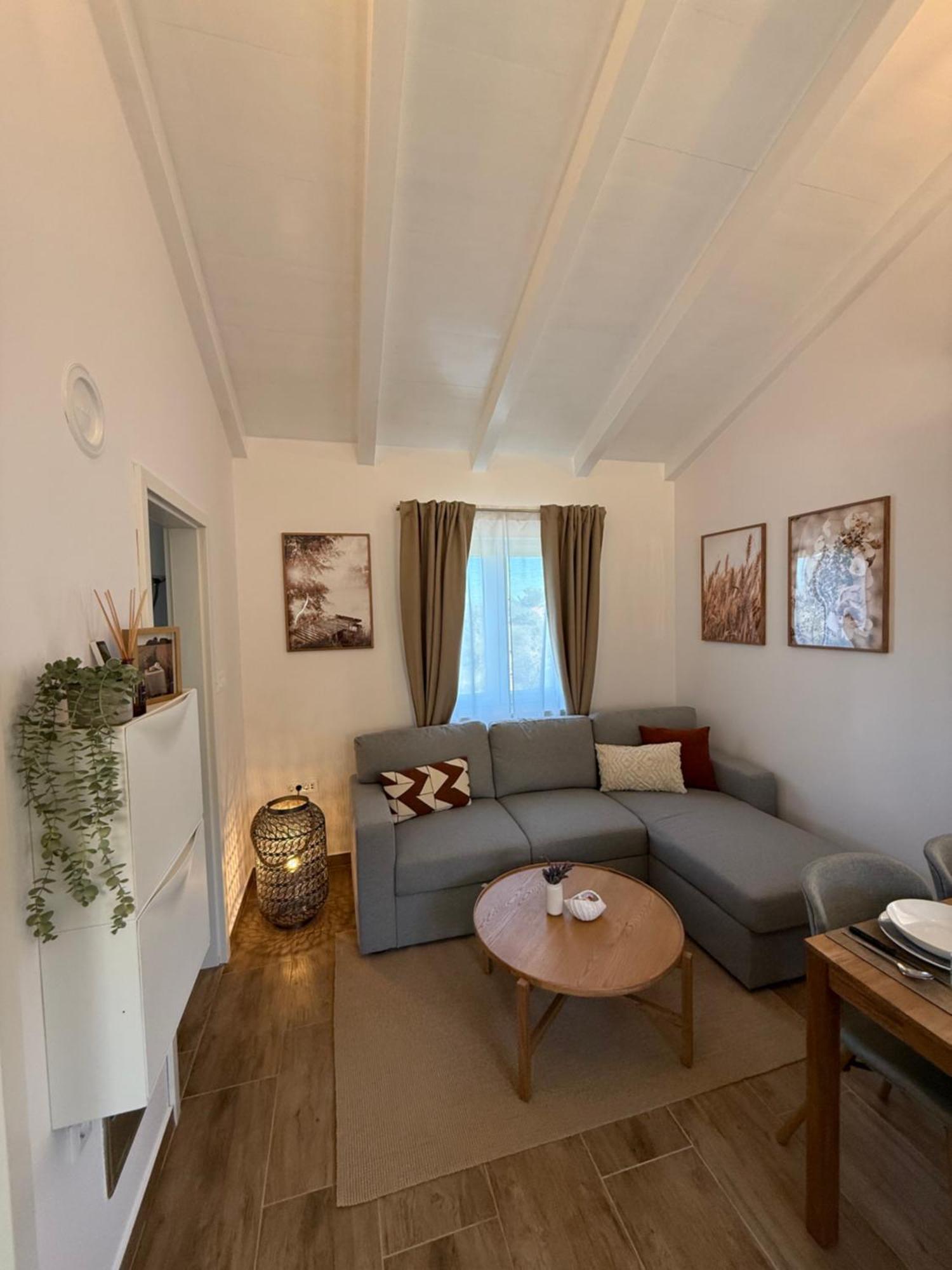 Guest House Lena, Nerezine, Mali Losinj Ngoại thất bức ảnh