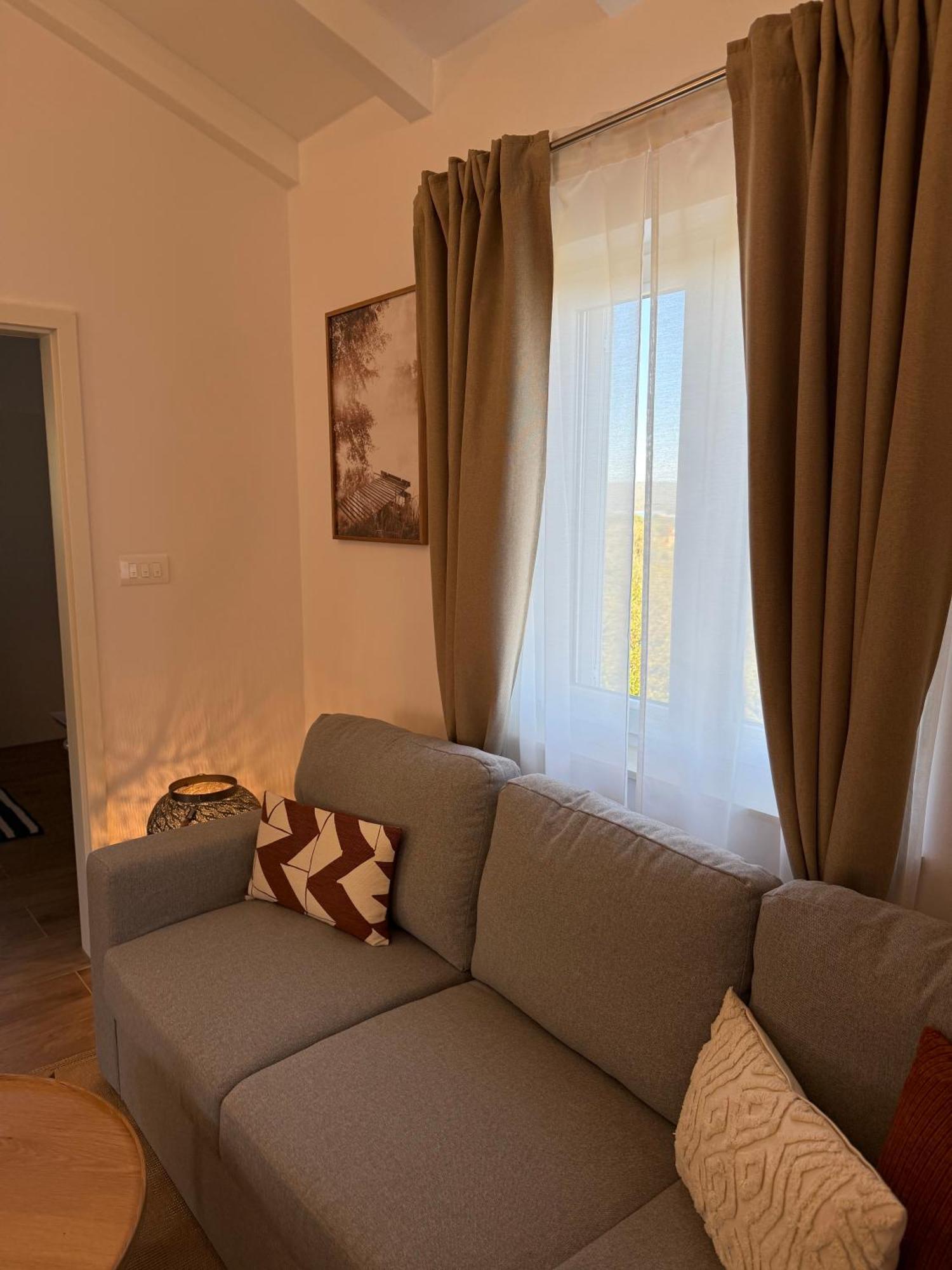 Guest House Lena, Nerezine, Mali Losinj Ngoại thất bức ảnh
