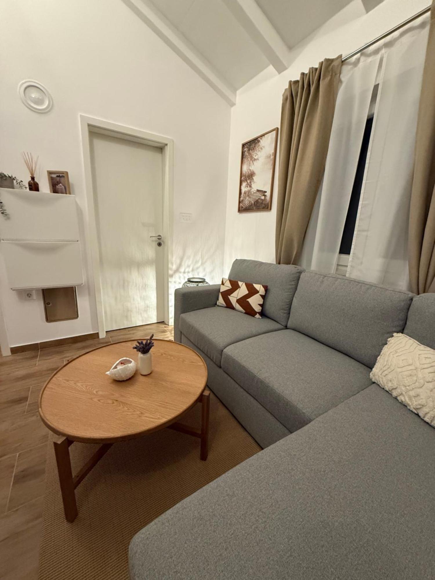 Guest House Lena, Nerezine, Mali Losinj Ngoại thất bức ảnh