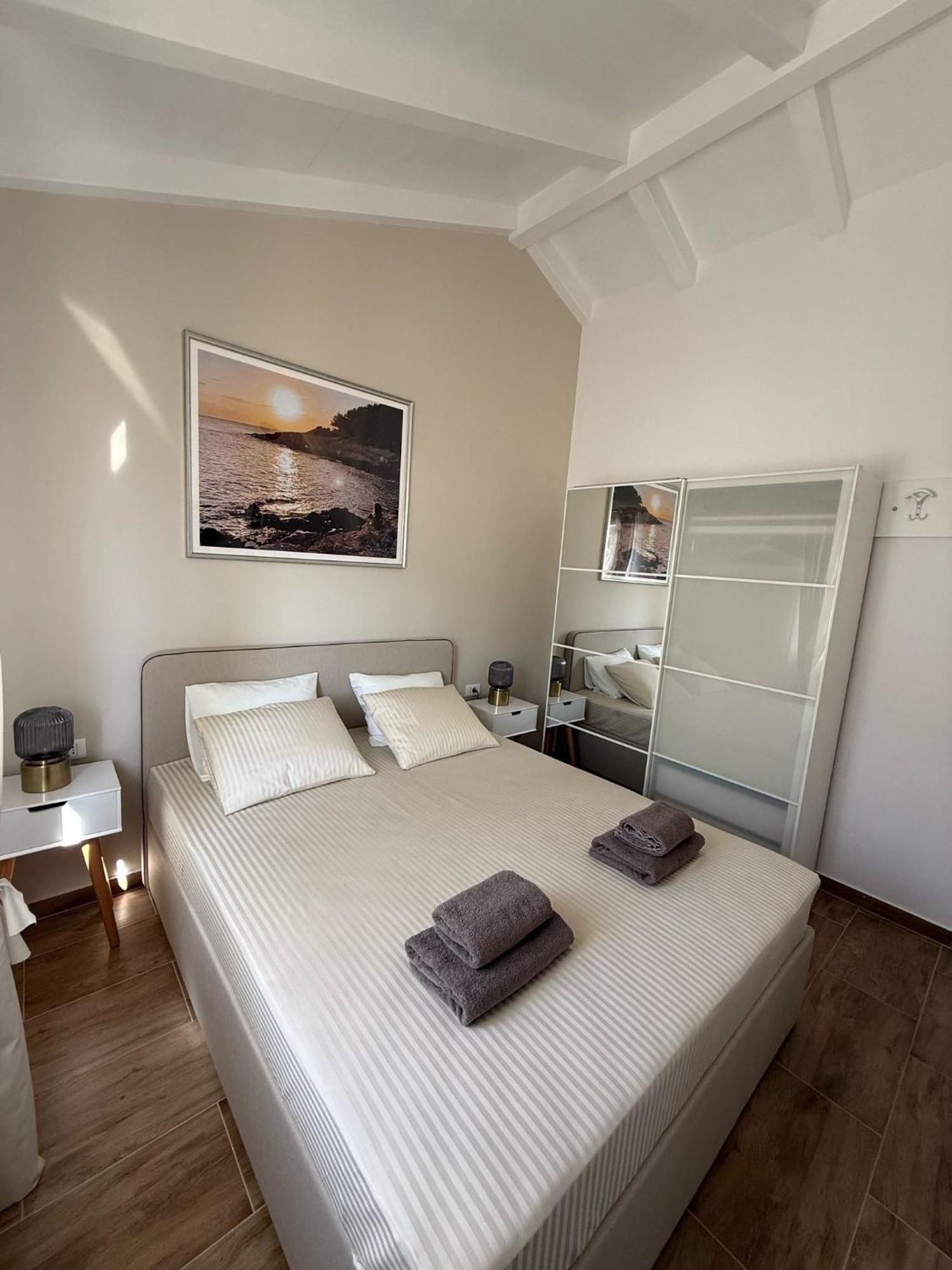 Guest House Lena, Nerezine, Mali Losinj Ngoại thất bức ảnh