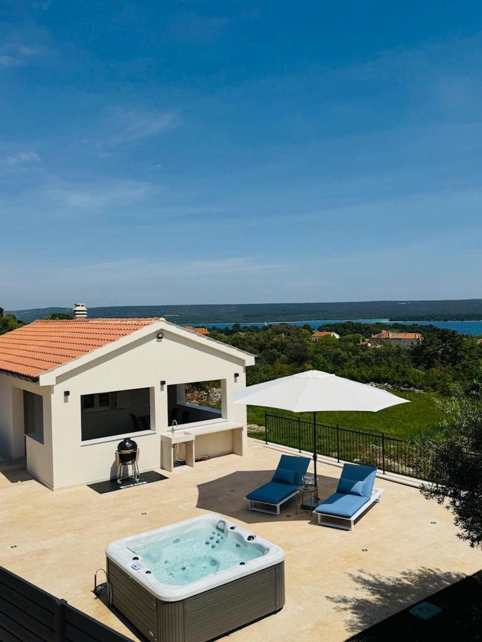 Guest House Lena, Nerezine, Mali Losinj Ngoại thất bức ảnh